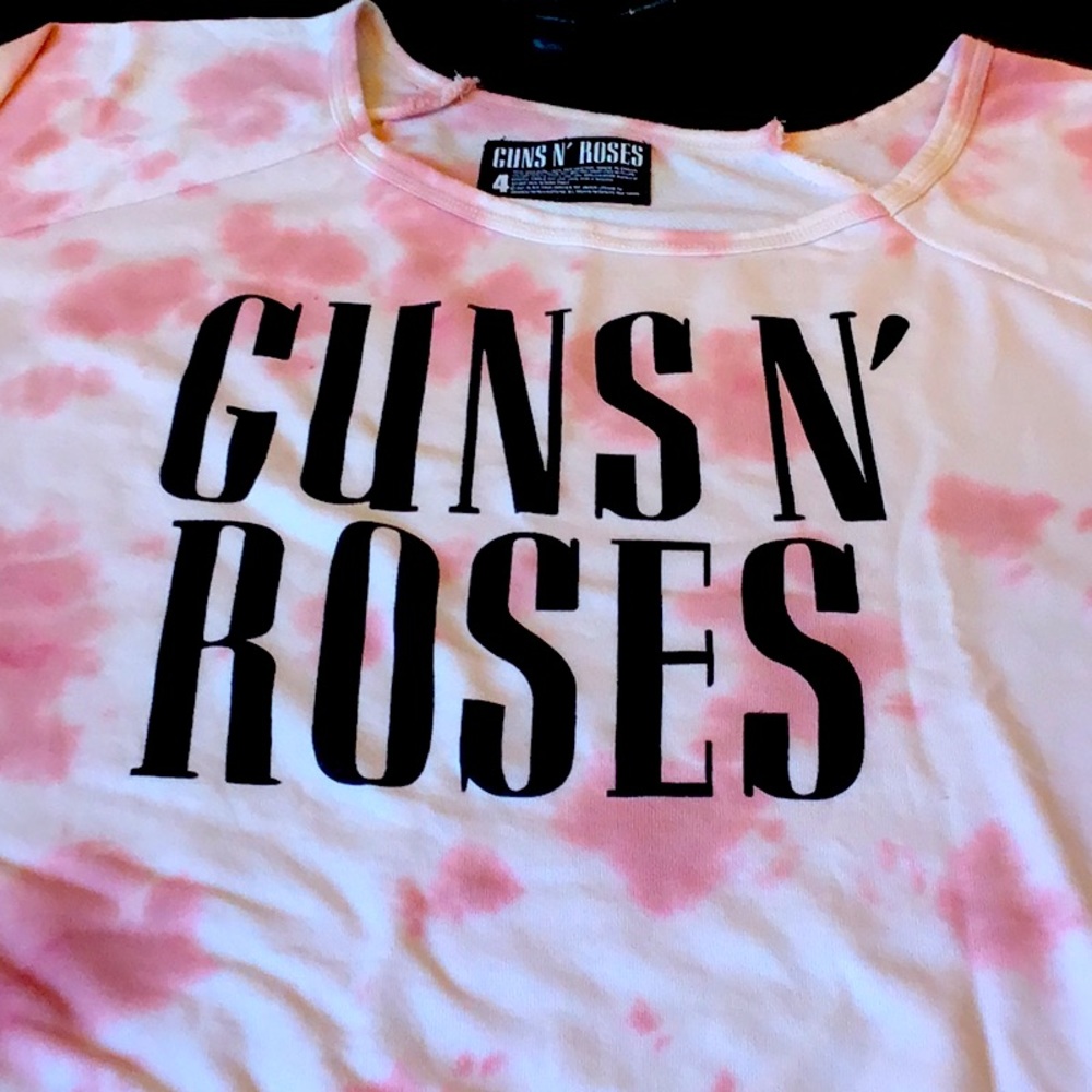 TORRID “GUNS AND ROSES” PINK SWEATSHIRT